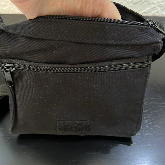 BLACK DECORATIVE CROSSBODY - Picture 6 of 7